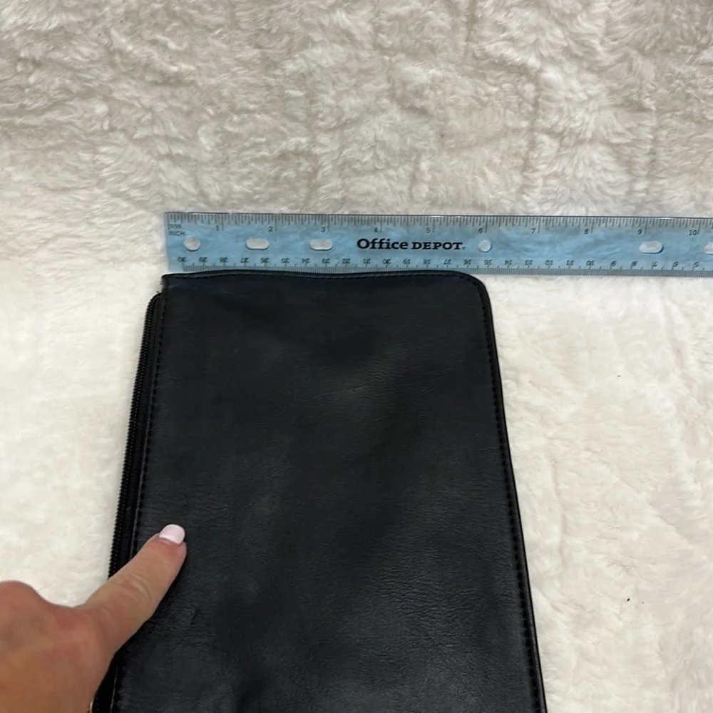 Tommy Hilfiger preloved great